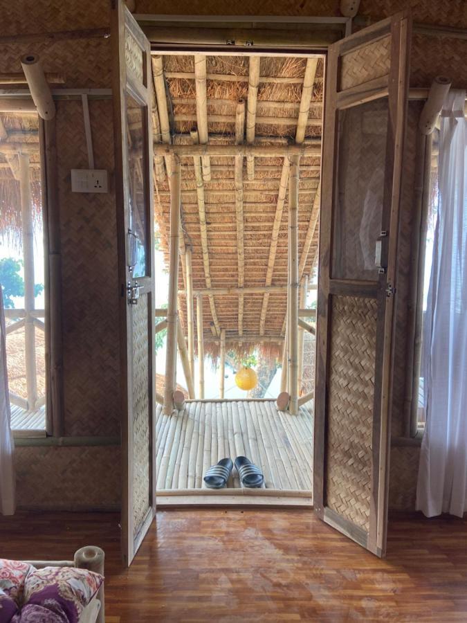 Happy Lemon Tree Lodge โซราฮา ภายนอก รูปภาพ