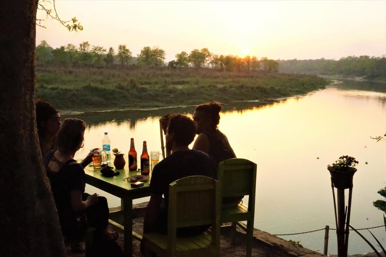 Happy Lemon Tree Lodge โซราฮา ภายนอก รูปภาพ